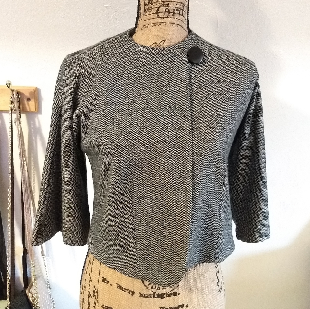 Adorable Small LAL Vintage Style Bolero Blazer
